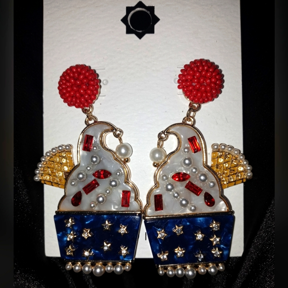 NWT Black Diamond brand red white and blue cupcake earrings